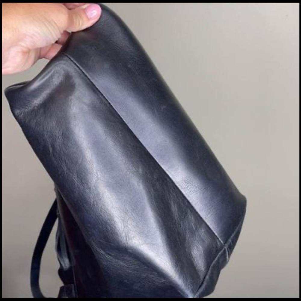 Madewell Drawstring Purse - Picture 5 of 7